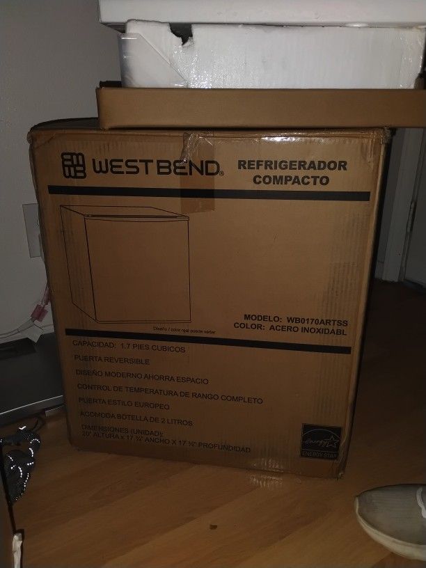 Mini Fridge