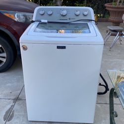 Used Washer Maytag  For parts 