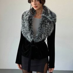 New Elegant Jacket Size Small 