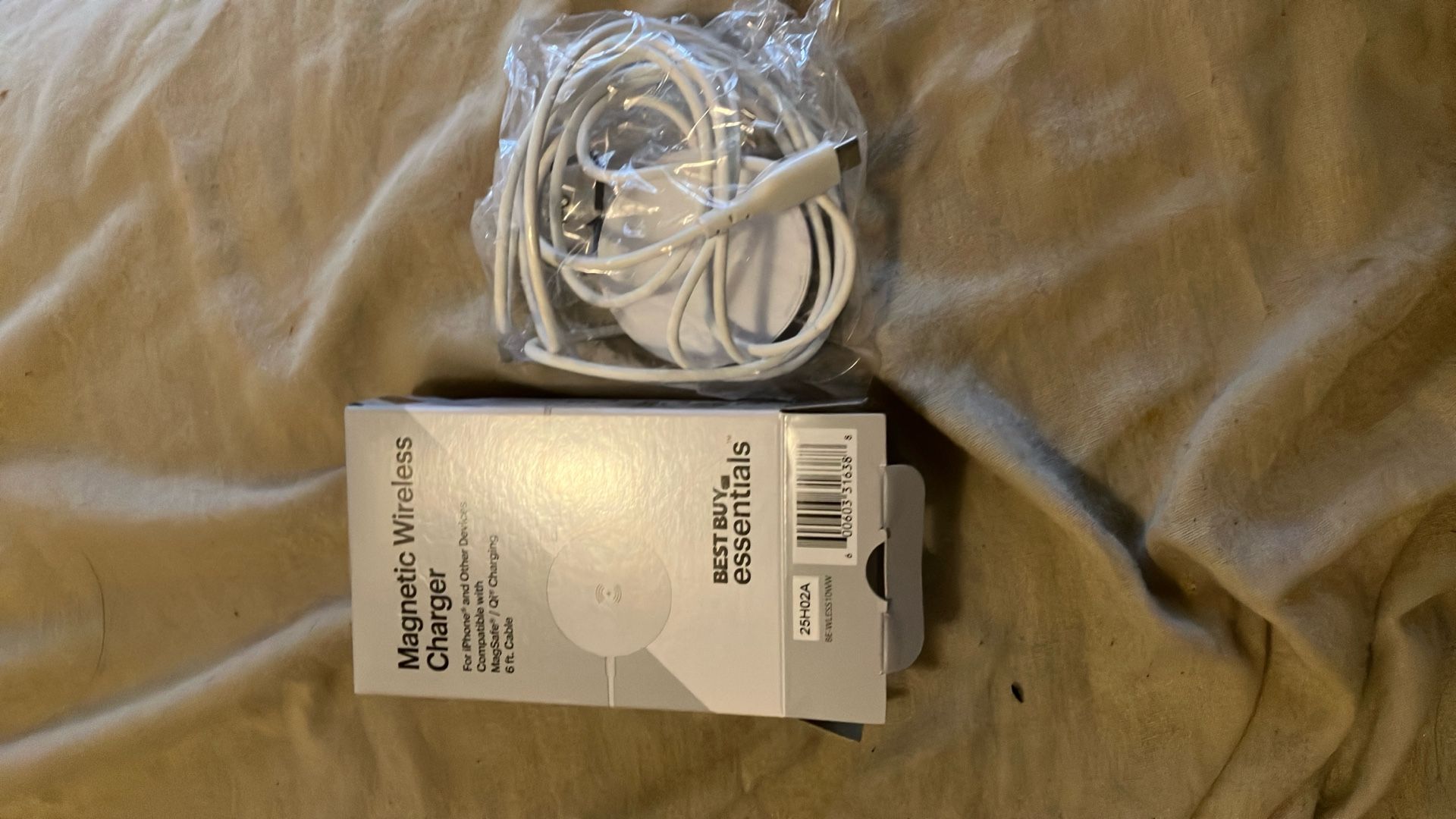 Magnetic Wireless Charger