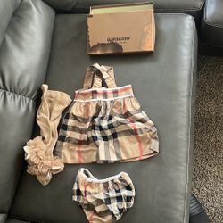 Burberry Two Piece Set 