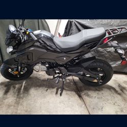 125cc Motorcycle  60mph