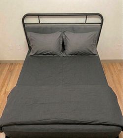 Queen Bedframe