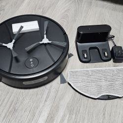 Robot Vacuum & Mop Combo – 4200Pa Strong Suction – Like New