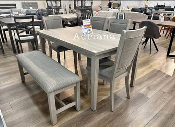 Gorgeous‼️6-Pc Light Gray Dining Table Set