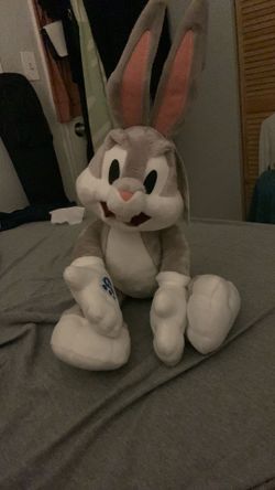 Build a bear bugs bunny with tag