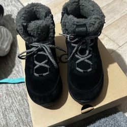 Ugg Kids Boots Size 4