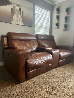 Powered recliner chairs