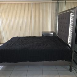 Bedroom Set Gray and Golden Mirror