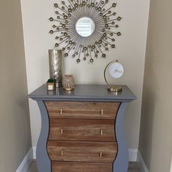 4 drawer Chest & Mirror
