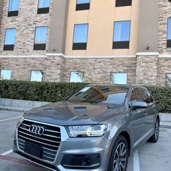 2018 AUDI Q7