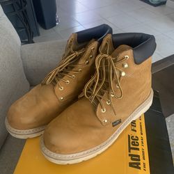 Size 14 Steel Toe Work Boots (worn Once)