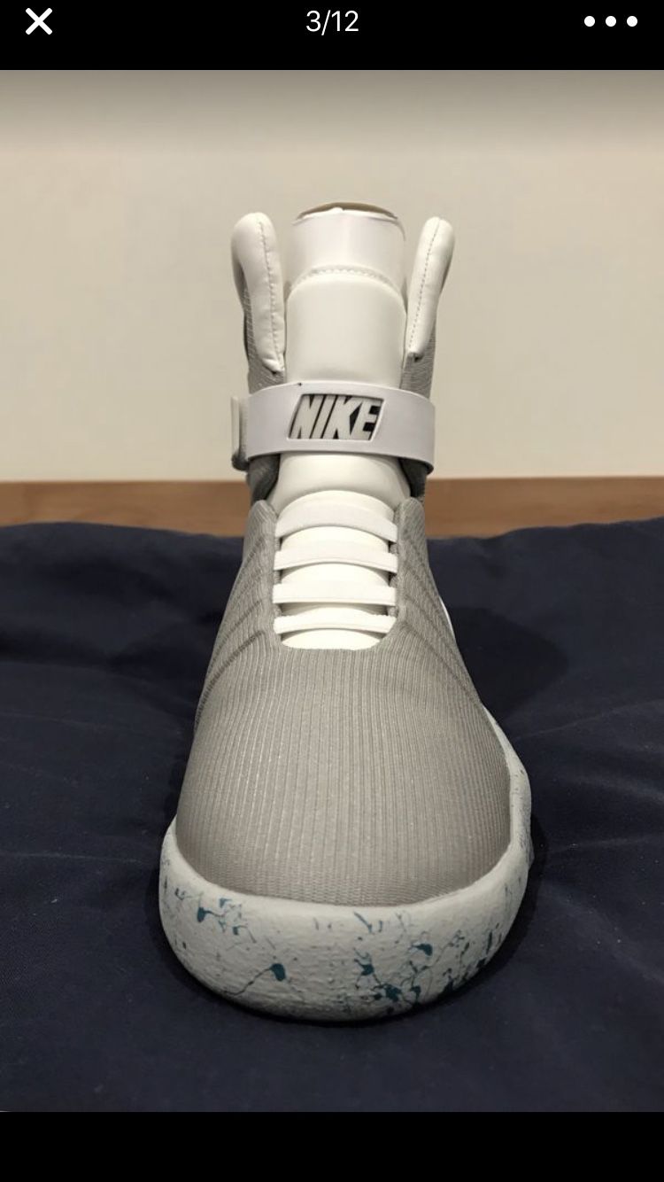dichtheid omvatten String string New Nike AIR MAG Back To The Future (2016) 'Auto Lacing' Size 9 for Sale in  Los Angeles, CA - OfferUp