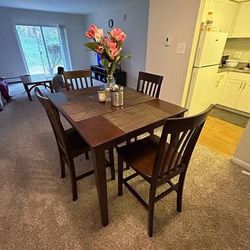 Dinning Table 