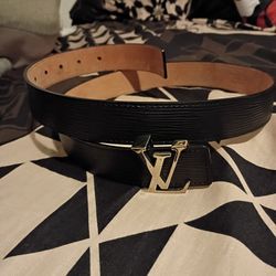 Louis Vuitton Black Epi Belt