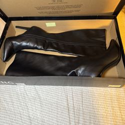 Black Boots/botas Negras 