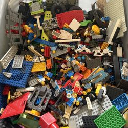 33 Pound Lego Container For Sale Pick Up In Gilbert For Discount 