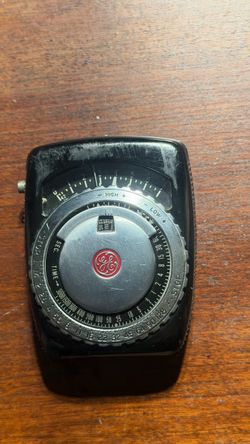 GE Vintage Light Exposure Meter