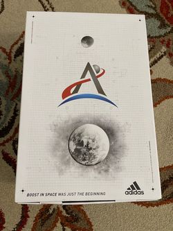 10.5  Men  Adidas Boost in Space Limited Edition Shoe Box