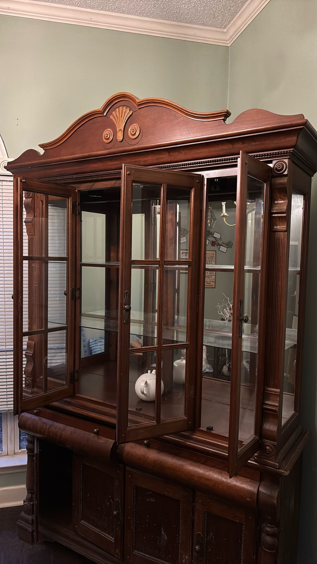 China Cabinet