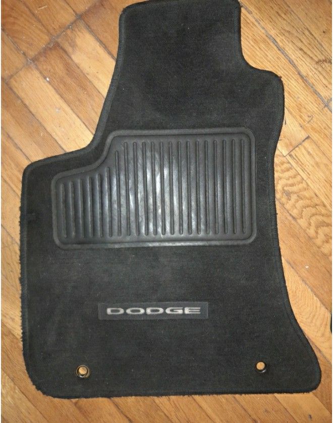Dodge Charger Factory Floormats ☆ MOPAR ☆ Challenger RAM Dakota Durango Avenger Dart ☆ FULL SET OF 4