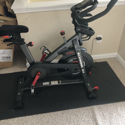  Schwinn IC4 Cycling Bike