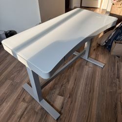 Desk Adjustable Height 