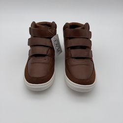 High Top Leather Sneaker (Youth Size 4)