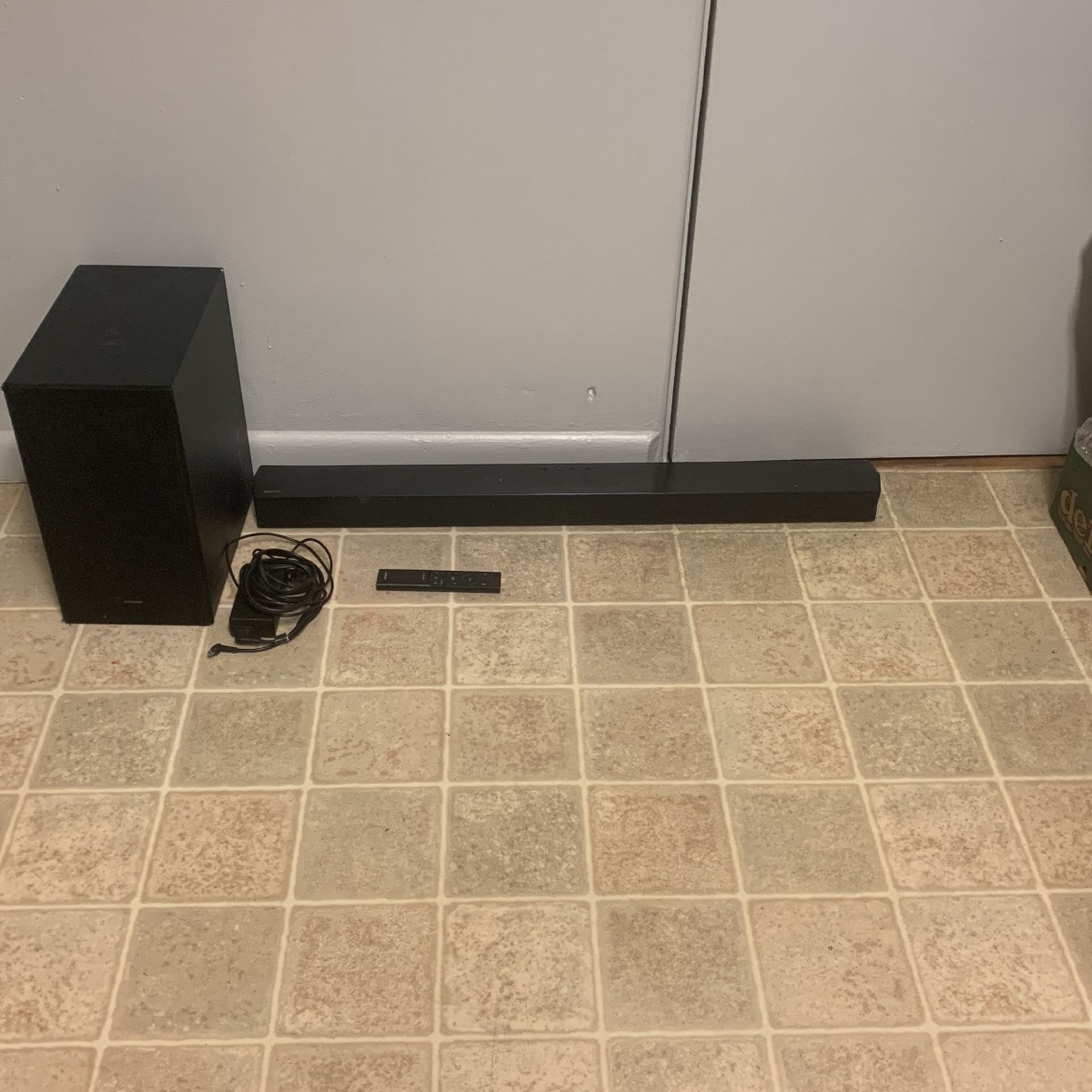 Samsung Soundbar + Sub