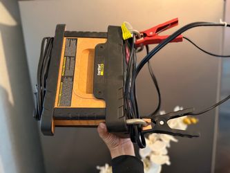 Battery Charger with Cables