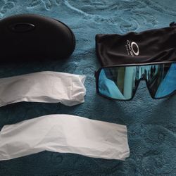 Oakley Sutro Sunglasses 