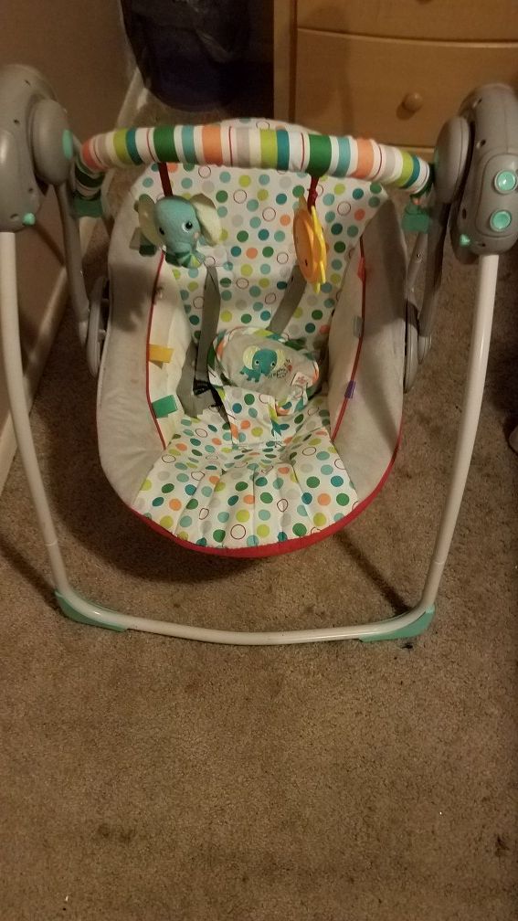 Baby swing