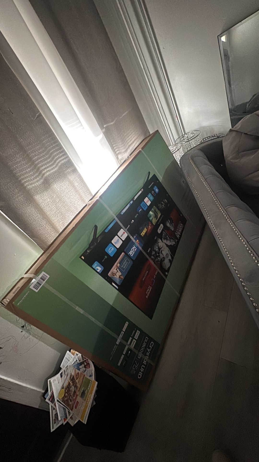 TV samsung crystal