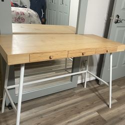 Wooden 3 Drawer Desk 