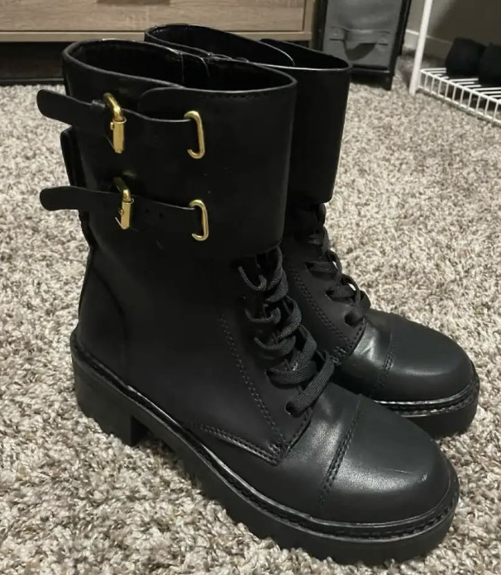 Black Women’s Boots