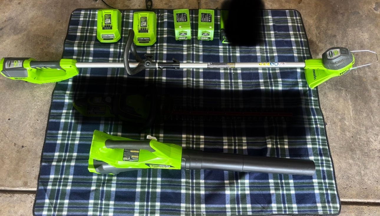 Green works 40V Yard Tools W/2 Chargers And 2 Batteries ( One Charger Not Pictured)