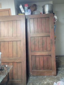 36" x  80" Mohagany Three Panel V-Groove Door