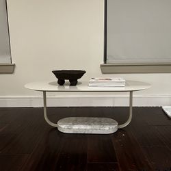Beige/cream Round/oval Coffee Table W/marble