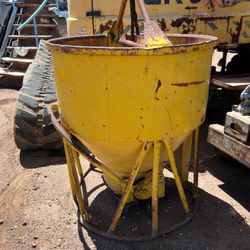 CONCRETE POURING FUNNEL
