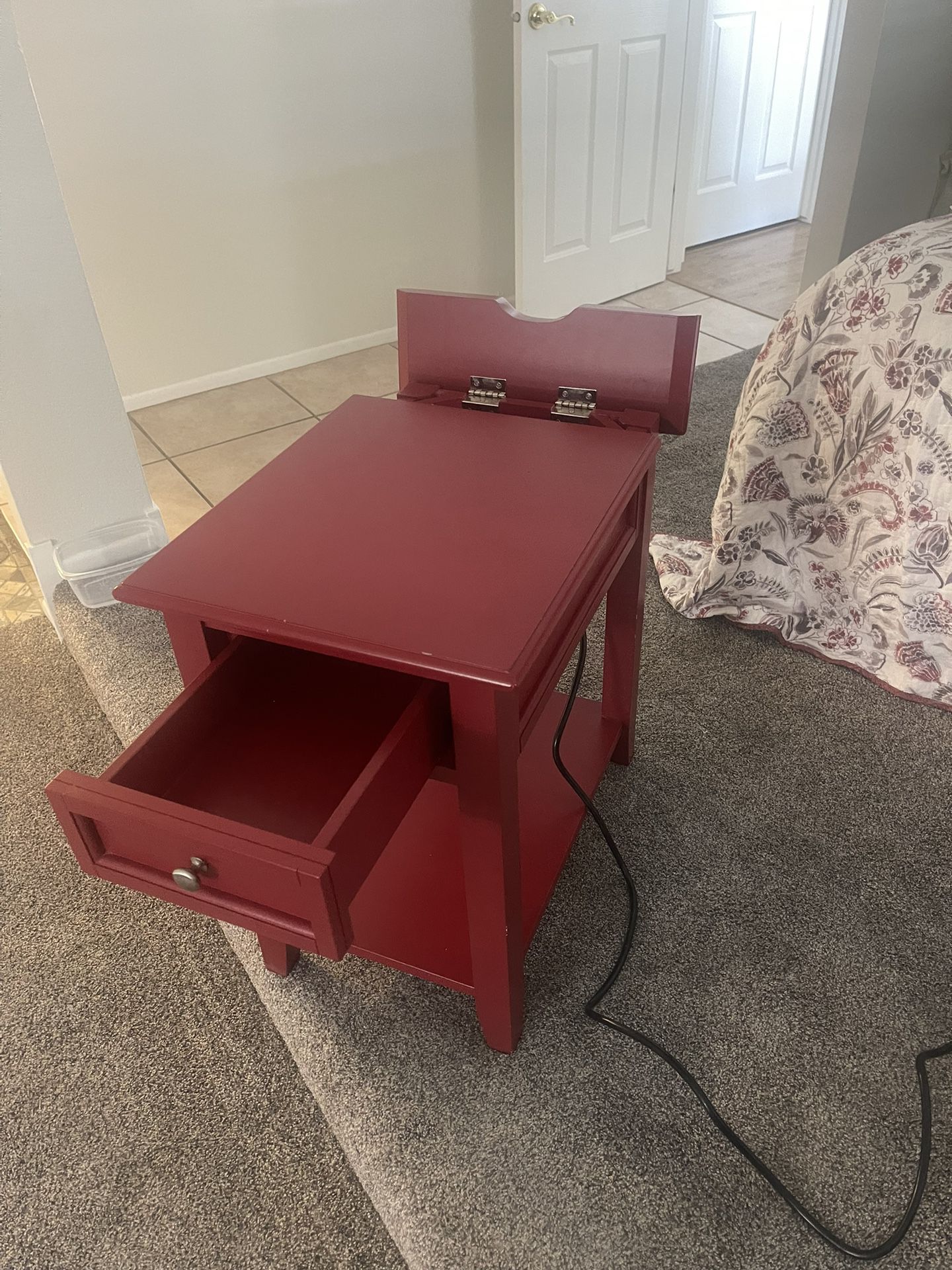 End Table With Charging Station