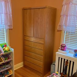 Double Dresser Set *Pickup Needed BEFORE Tuesday 1/23*