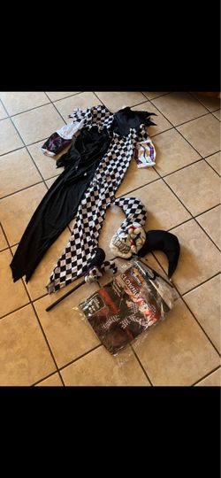 Evil Clown Halloween Costume Set