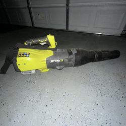 Ryobi Gas Leaf Blower