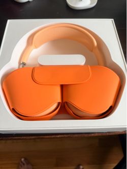 AirPods Max Orange Model