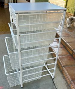 Freestanding 4 drawer cabinet