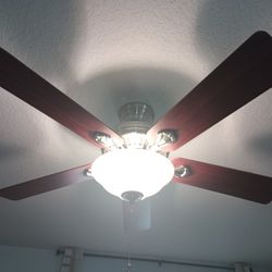 52 INCH CEILING FAN 