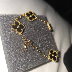 Van Cleef Bracelet 