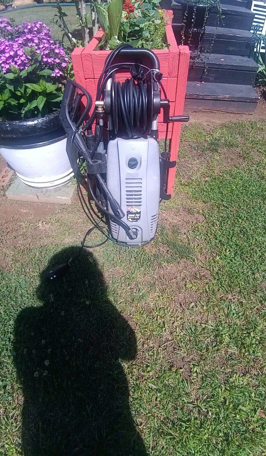 Power Electric Pressure Washer