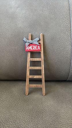 America Red White Blue Mini Ladder Tier Tray Decoration
