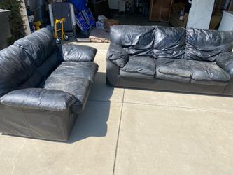 Couch and Love Seat Black Leather